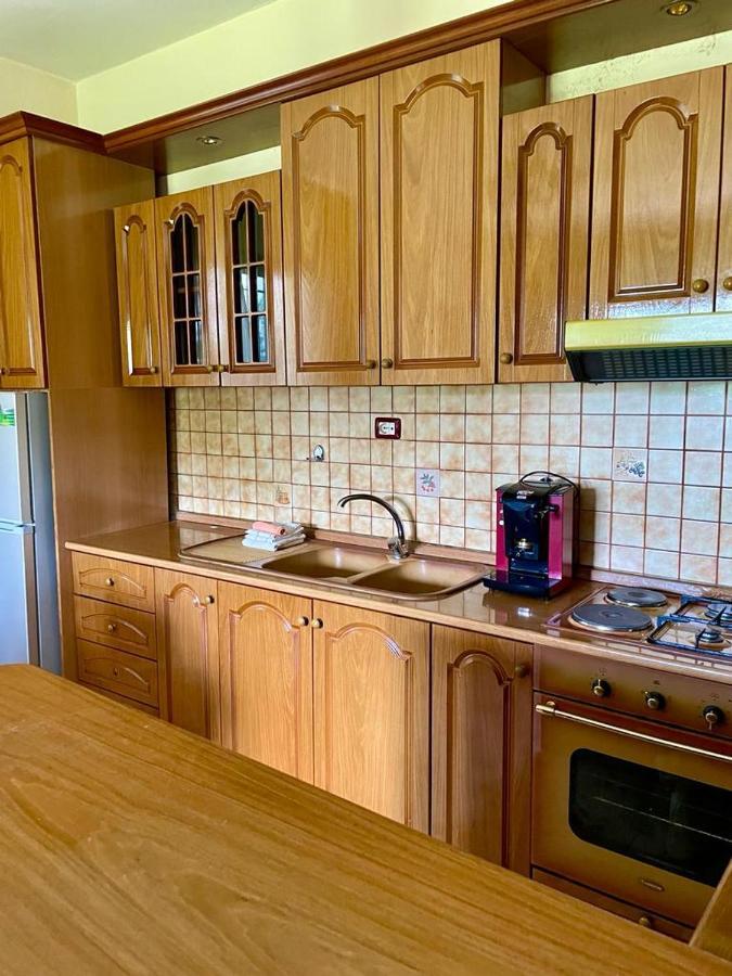 Апартаменти Cortina House Berat Kucove Екстер'єр фото